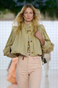 من مجموعة كلويه لربيع وصيف 2025 - مصدر الصورة: Launchmetrics