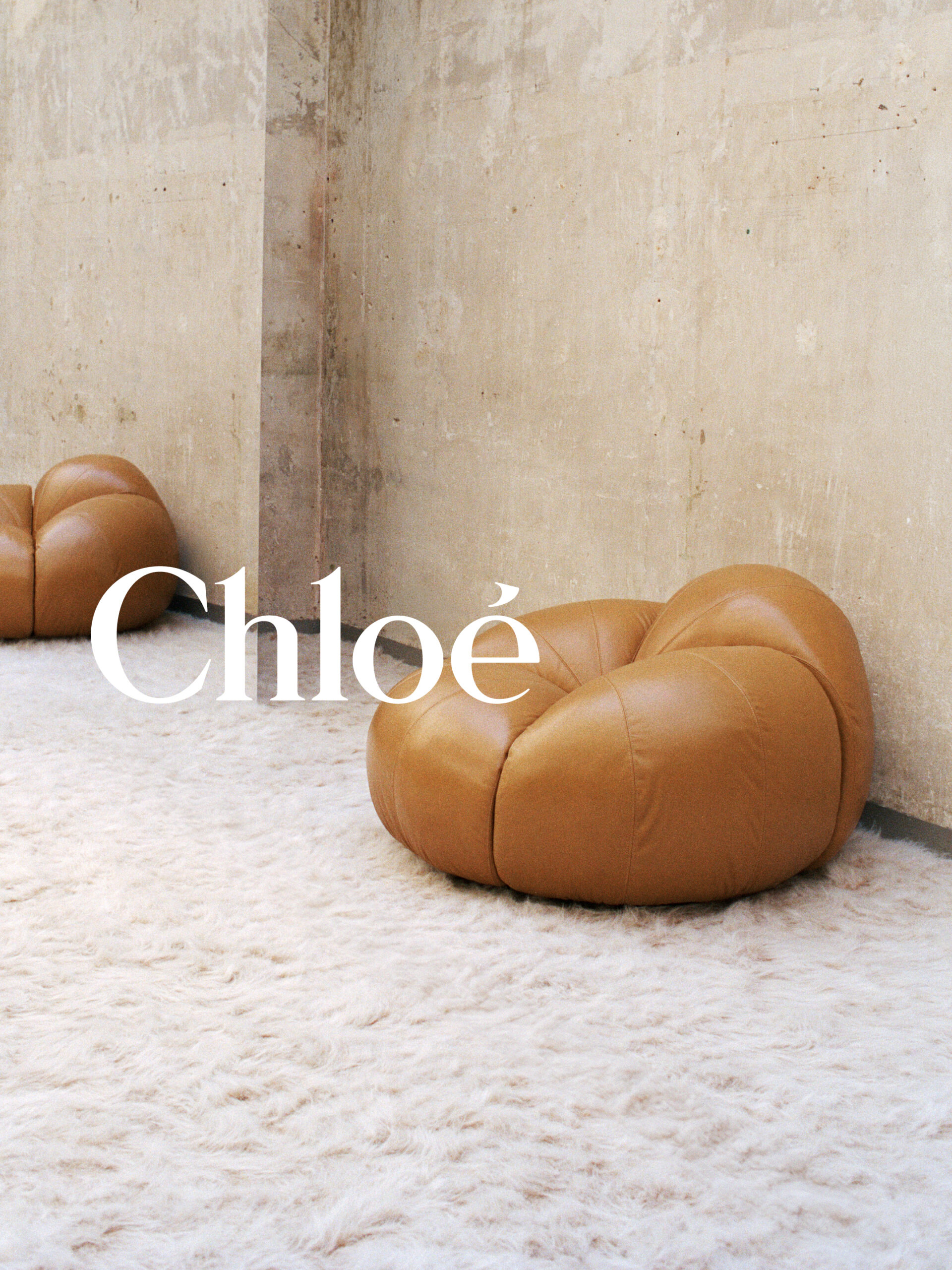 تلاقي إرث الأزياء والتصميم: شراكة تجمع Chloé وPoltronova لإحياء روح الإبداع الراديكالي