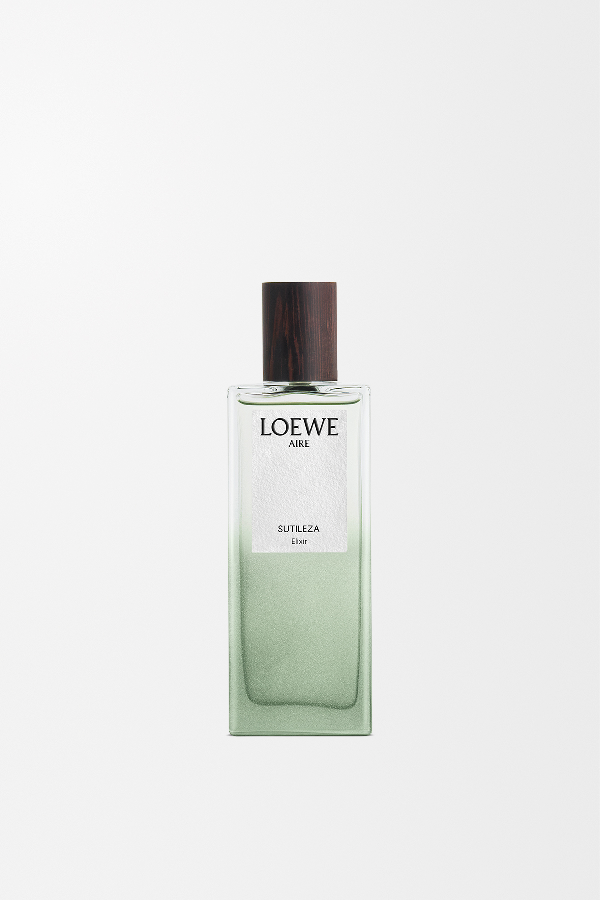 قارورة أنيقة بتدرجات خضراء وغطاء خشبي تعكس الحرفية الفنية لدار Loewe