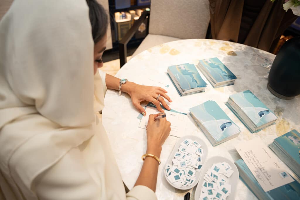 تيفاني آند كو تحتفي باليوم الوطني السعودي الـ95 بعمل فني من إيثار بالخير في بوتيك سنتريا