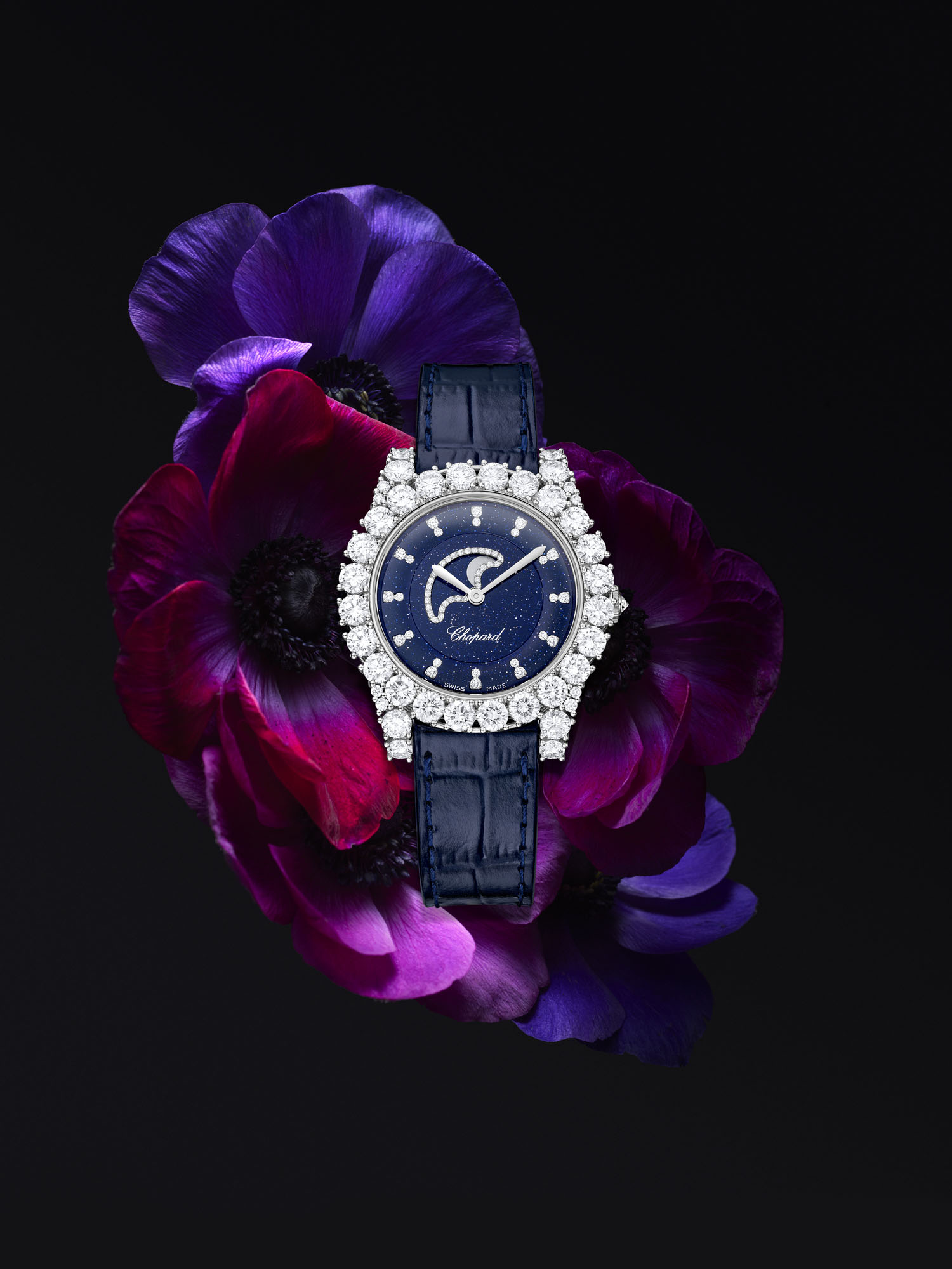 هدايا شوبارد لموسم الأعياد 2025: ساعات فاخرة تلامس القلب ببريق الألماس والذهب