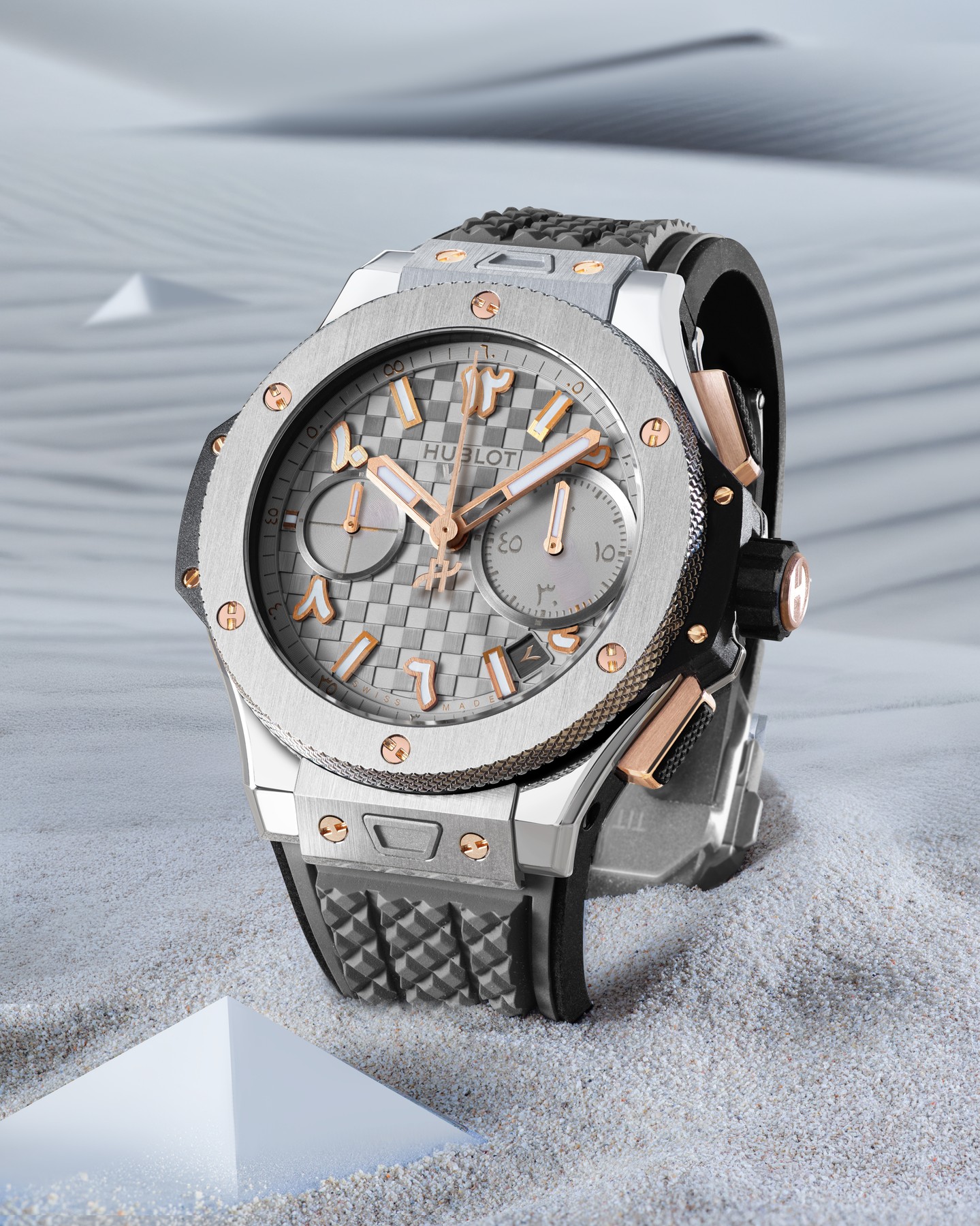 هوبلو تكشف عن إصدارين محدودين خلال أسبوع دبي للساعات: احتفاء بالإرث مع المشترك مع شركة أحمد صديقي 