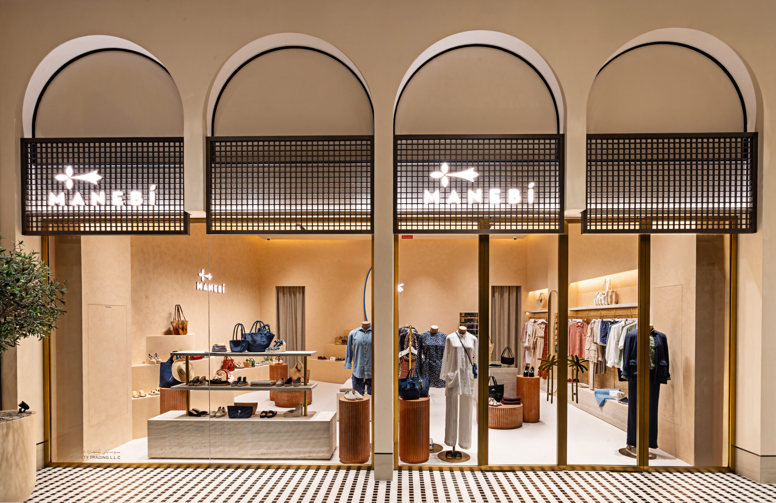 مانِبي تطلق أول بوتيك أحادي في دبي مول: تجربة فاخرة مستوحاة من البحر الأبيض المتوسط
