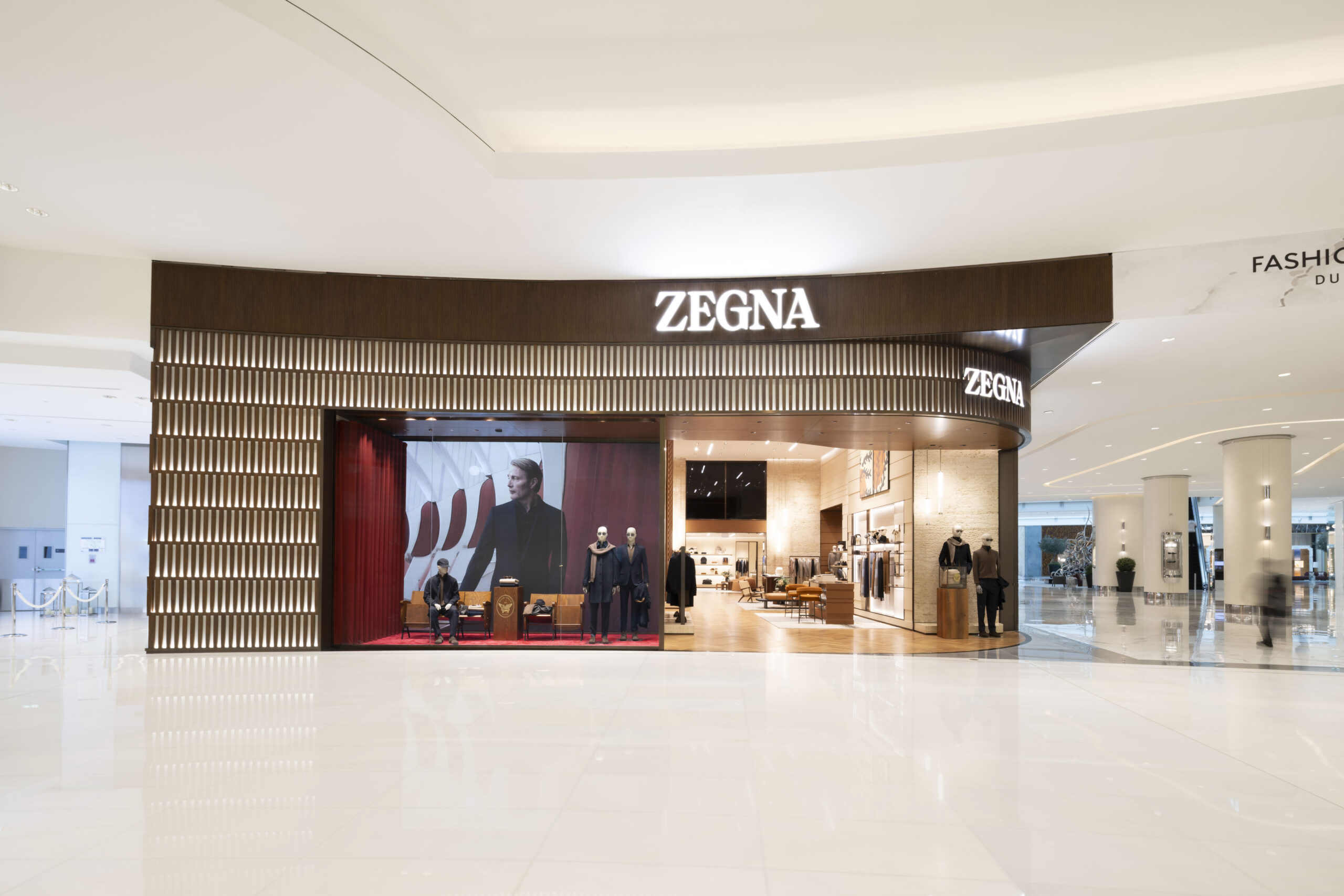 ZEGNA  تعيد افتتاح متجرها في دبي مول