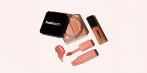 Easy Bake Duo من هدى بيوتي: تركيبة خفيفةودرجات تناسب كل بشرة