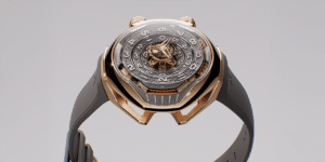  Vanguart تُطلق طرازين من مجموعة Black Hole في أسبوع دبي للساعات