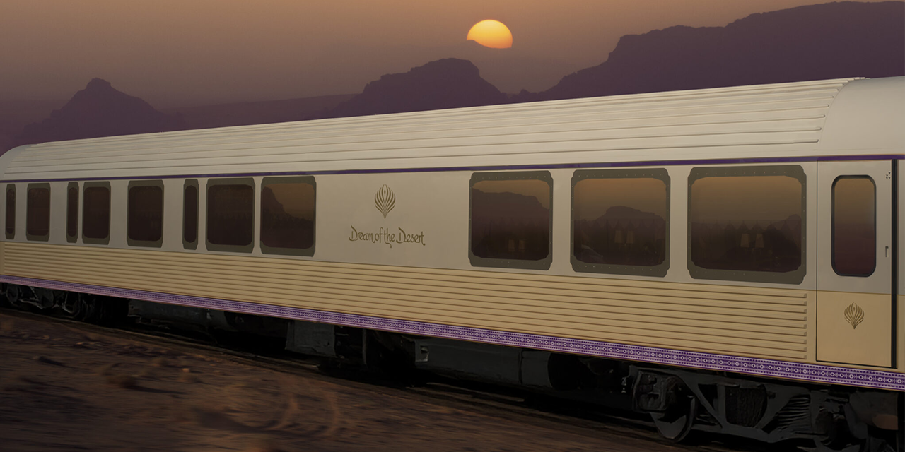 حلم الصحراء يشرق.. قطار الفخامة الإيطالية يغزو السعودية ويعيد تعريف السفر