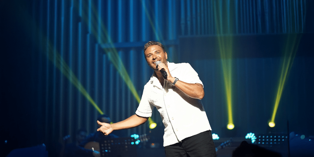 رامي صبري: ثلاث أغنيات في قائمة بيلبورد عربية هوت 100