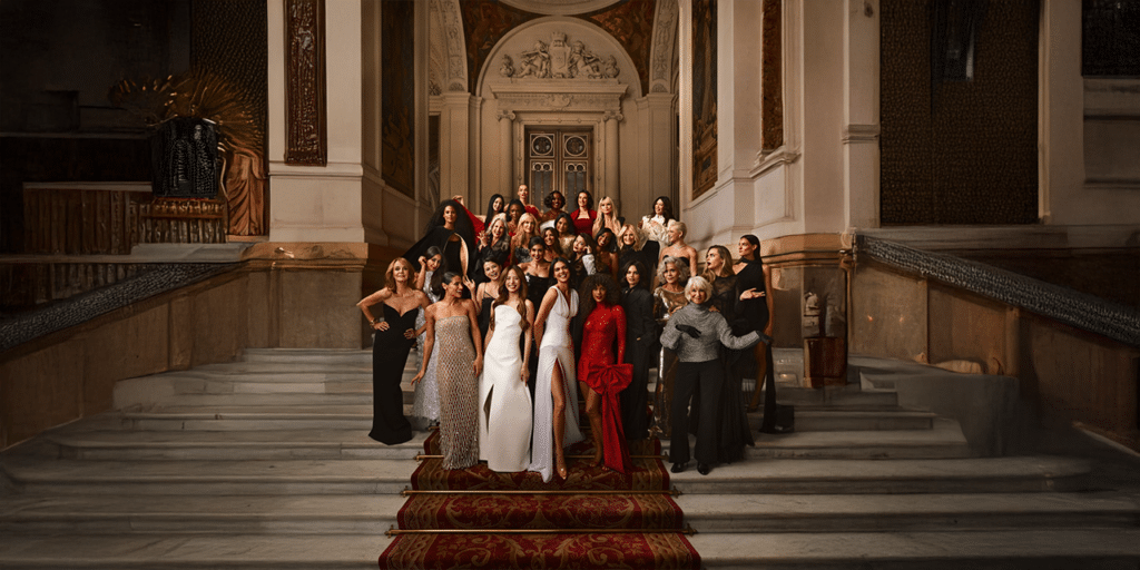 لو ديفيليه الثامن من لوريال باريس: احتفال عالمي بالمرأة وقيمتها اللامحدودة