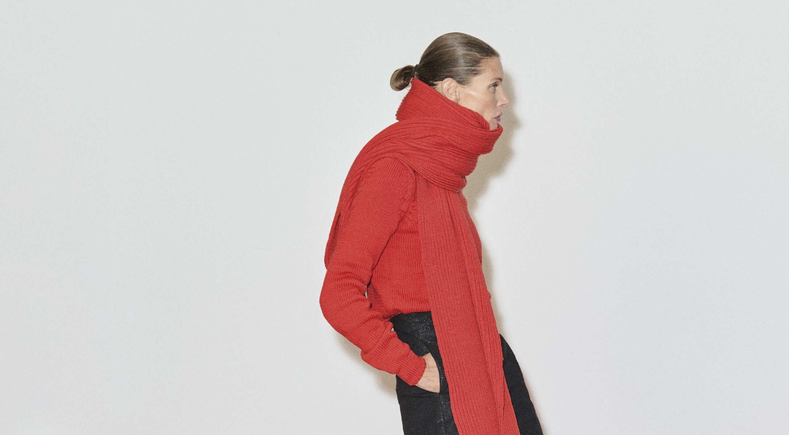 Noon By Noor ترسم ملامح المرأة العصرية في أسبوع لندن للموضة