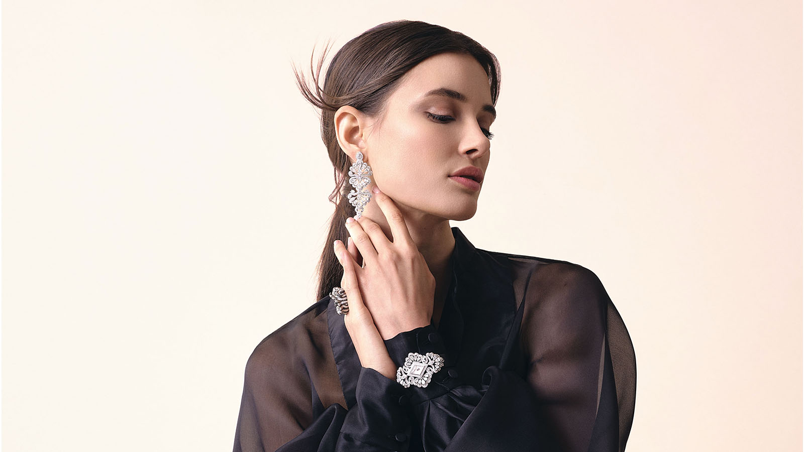 Chopard Miracles:  قطع تحتفي بسحر التفاصيل على سجادة مهرجان كان