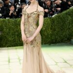 chanel gracie abrams wore chanel at the 2026 met gala LD