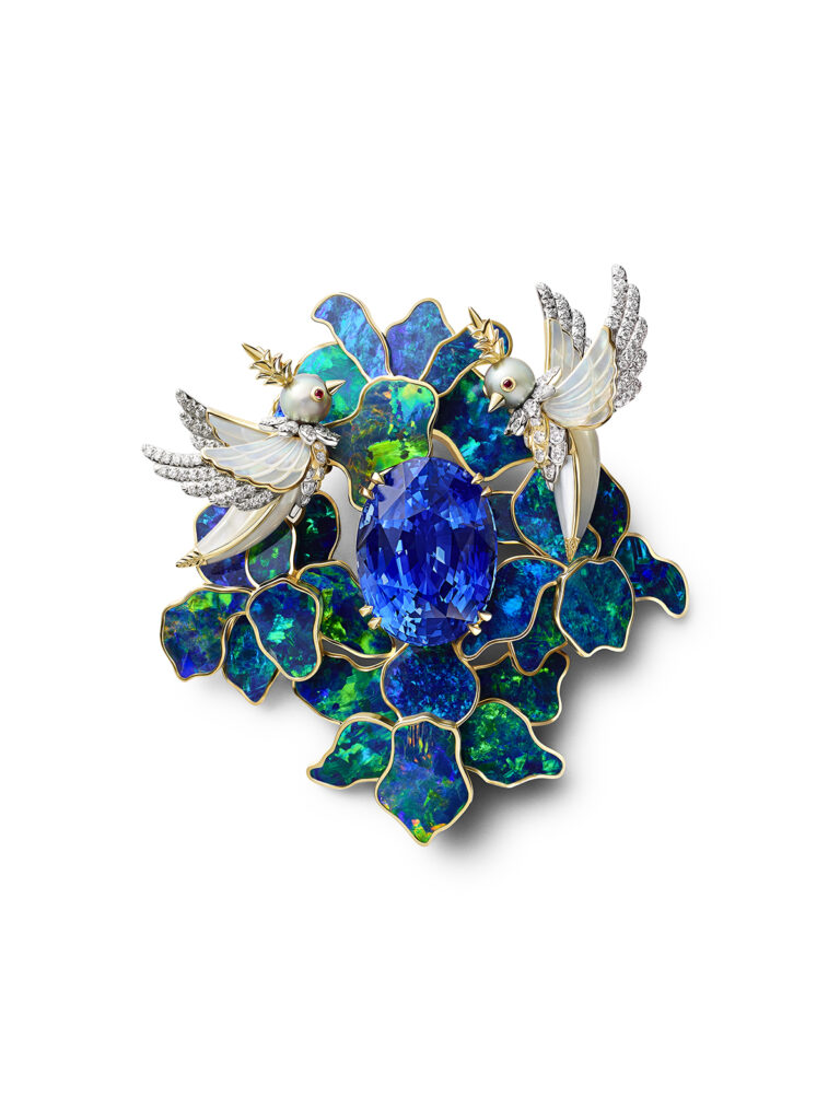 3667-02G TIF RGB S02_LB_BROOCH_76262861