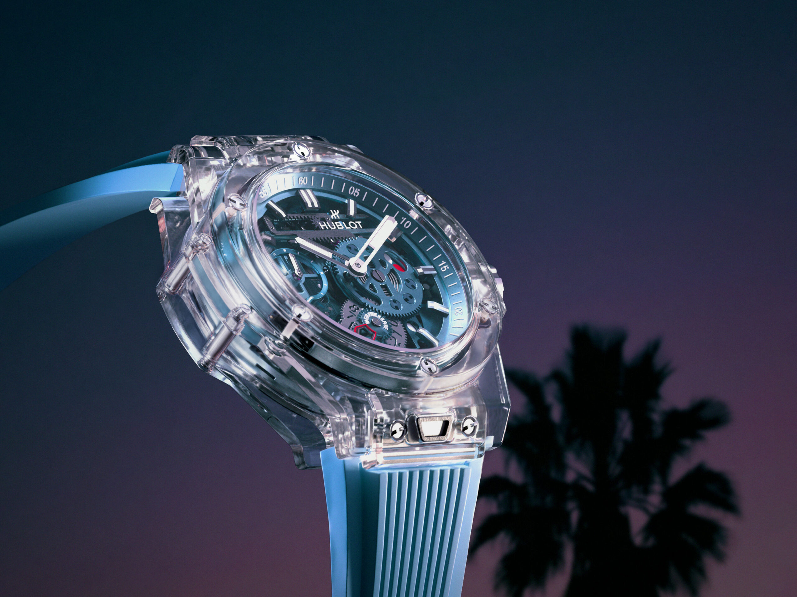 Hublot Big Bang Sapphire Sky Blueساعة بإصدار محدود تعيد تعريف الابتكار