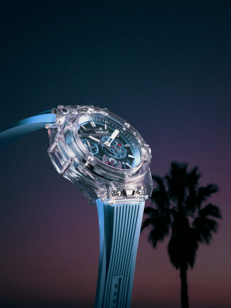 هيكل ساعة Hublot المصنوع من الياقوت الشفاف باللون الأزرق السماوي