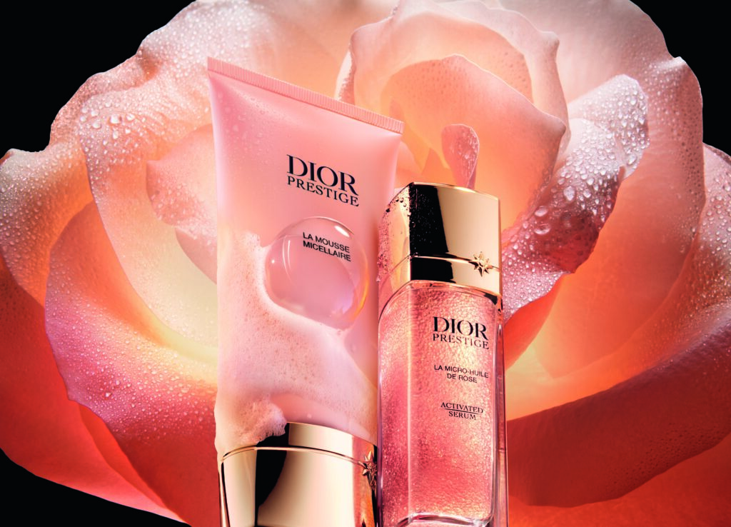 عبوات Dior Prestige الجديدة بتصميم فاخر ومستدام. 