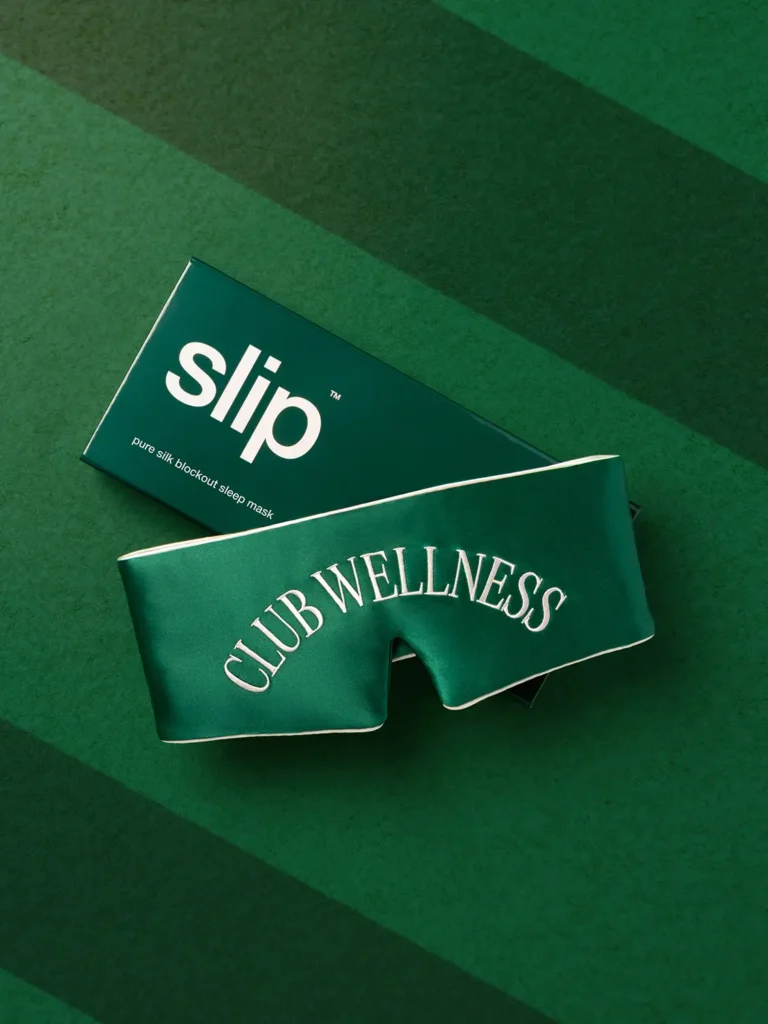 Slip Blockout Sleep Mask: رفاهية النوم ولحظات الراحة