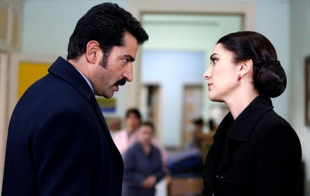 بيرغوزار كوريل وكنان إميرزالي أوغلو.. هل يتكرر نجاح ثنائية القبضاي؟ - مصدر الصورة: imdb