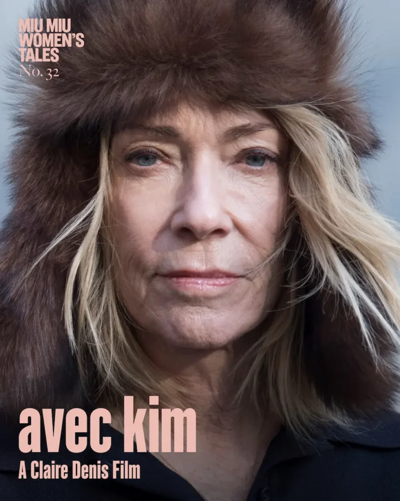 Kim Gordon تمنح المدينة صوتًا في Avec Kim - مصدر الصورة: حساب ميو ميو على إنستغرام