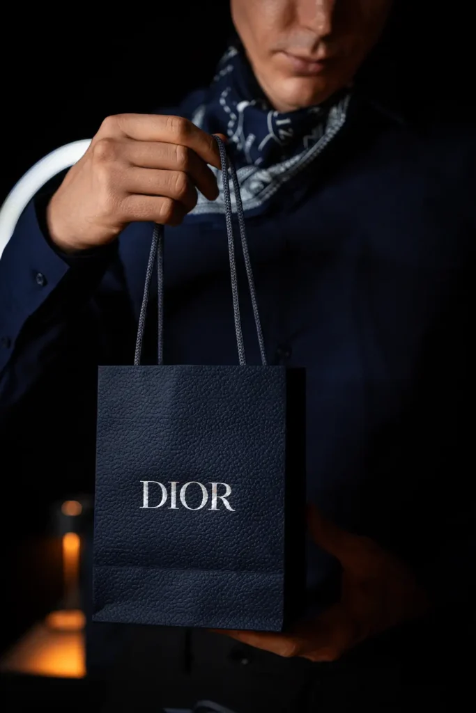 Dior Sauvage Extrait يفتتح فصلاً جديداً في عالم العطور الرجالية بلمسات العود الفيتنامي